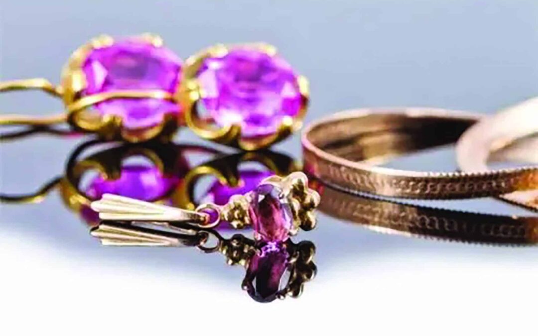 Unveiling the science behind gemstone colours